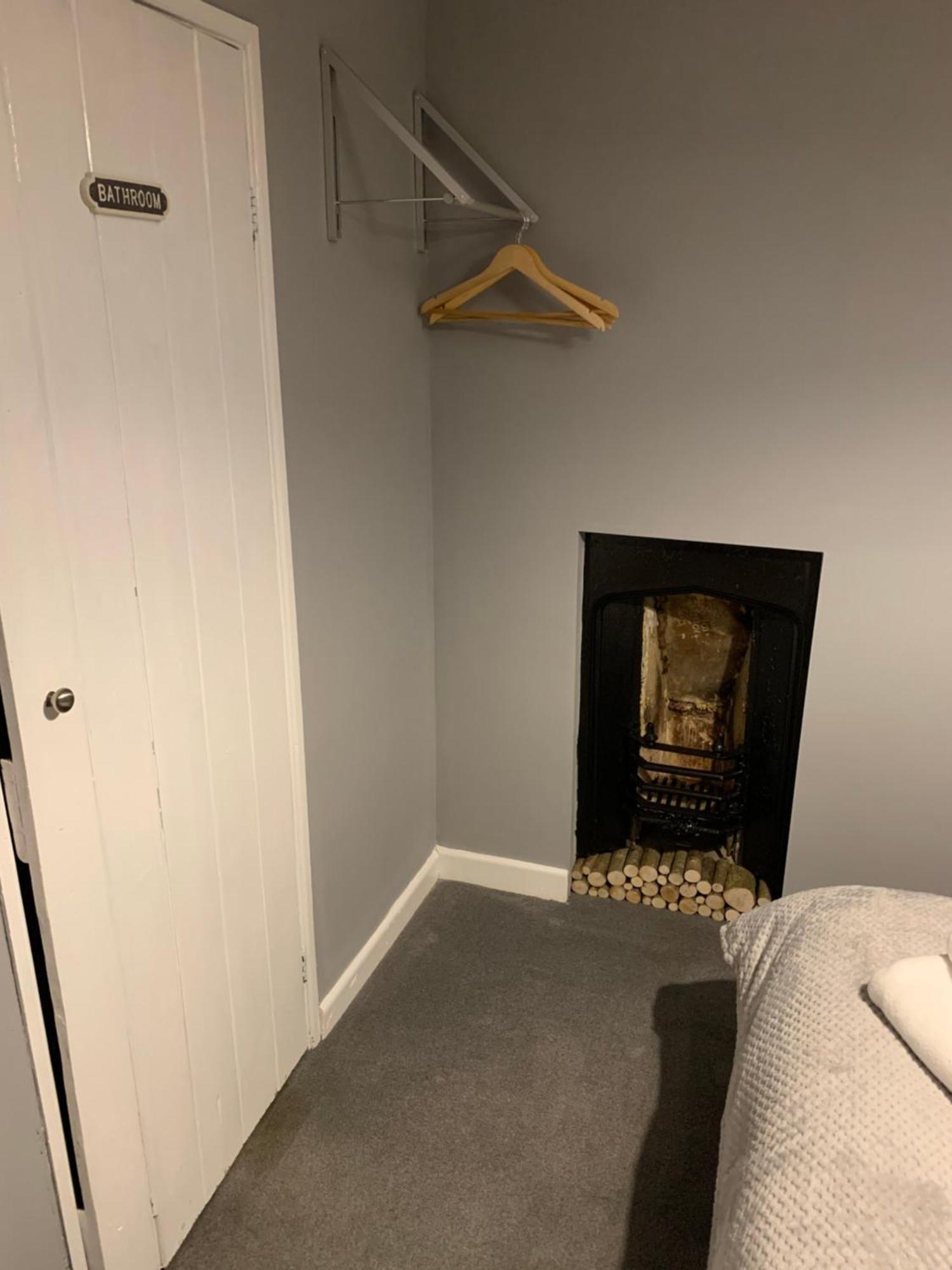 Pant-Y-Creolen Apartment Llanfyllin Bagian luar foto